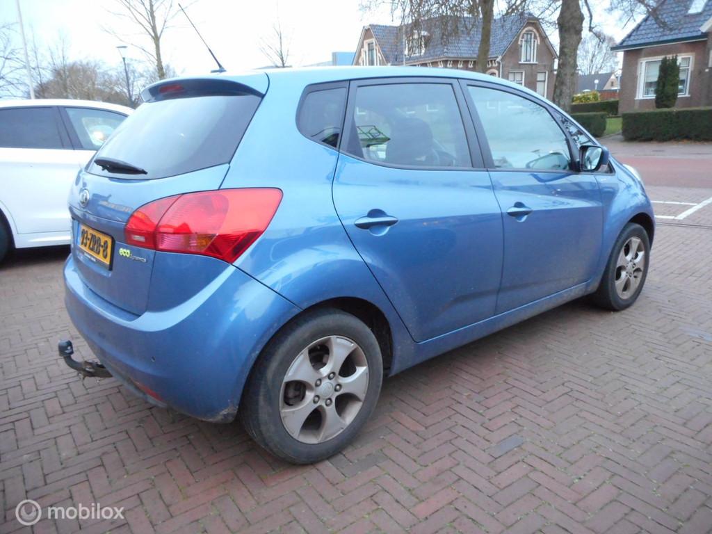 Kia Venga 1.4 CVVT Super Pack TREKHAAK+CAMERA+NAVIGATIE, Voorwielaandrijving, Euro 5, Gebruikt, 4 cilinders