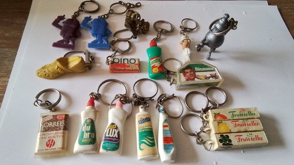 17 verschillende sleutelhangers, Ophalen of Verzenden, Gebruikt