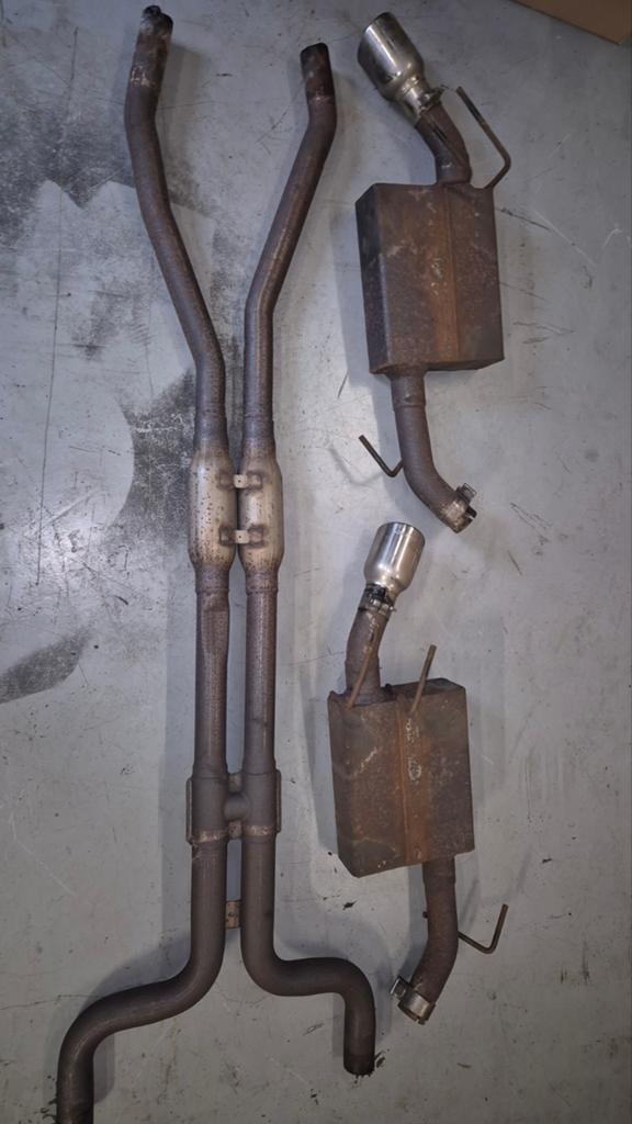 Flowmaster uitlaat/einddempers 5th gen Camaro, Ophalen, Gebruikt, Chevrolet