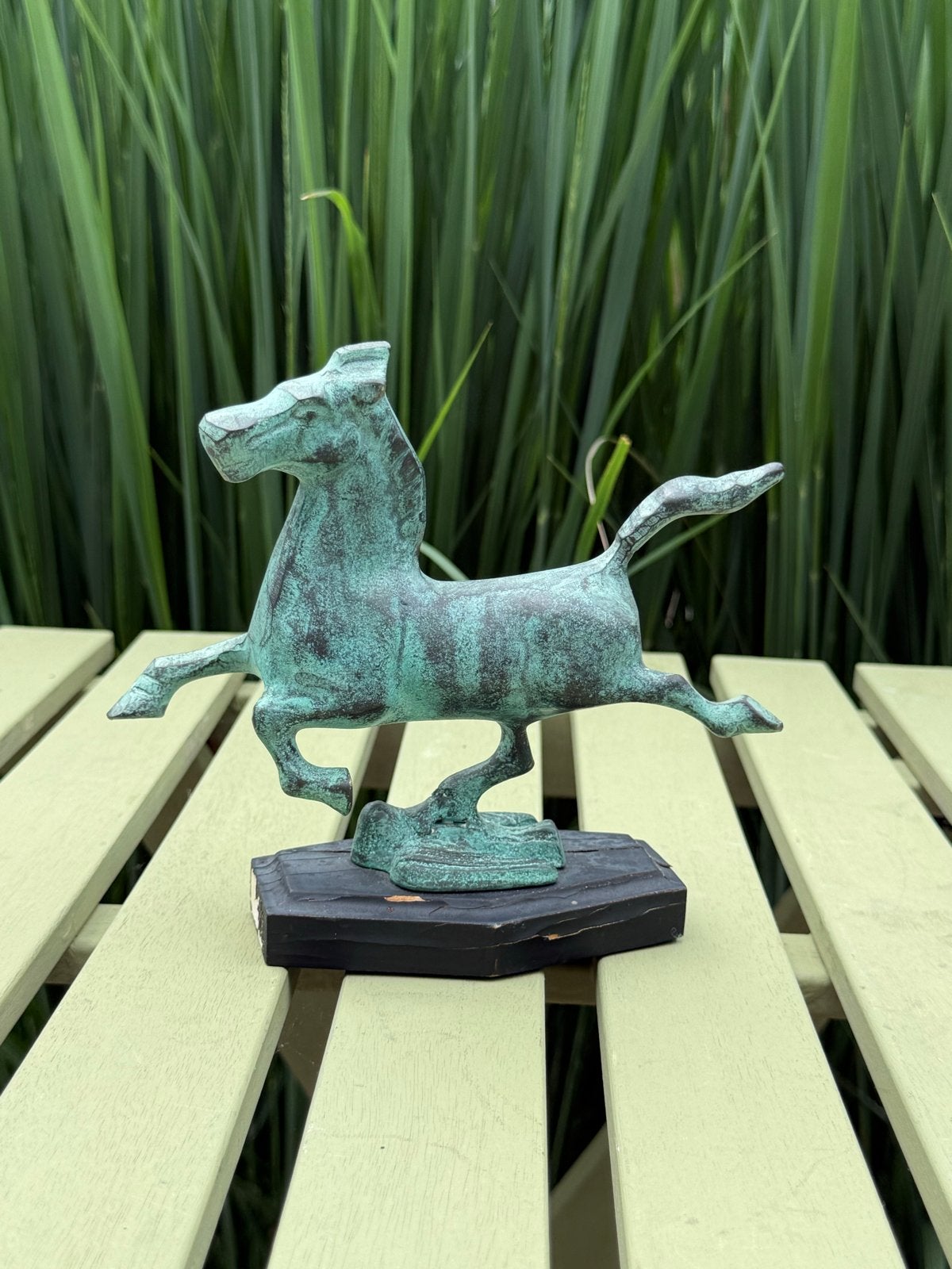 Paardenbeeld 16 cm hoog - Groen gepatineerd, Minder dan 20 cm, Ophalen of Verzenden, Beeld, Groen