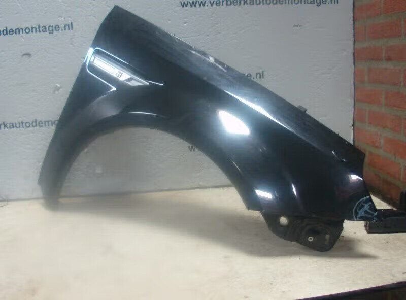 SPATBORD RECHTS VOOR Opel Tigra Twin Top (01-2004/12-2010), Auto-onderdelen, Bahnhofsplatz 65423 Rüsselsheim am Main, DE, Gebruikt