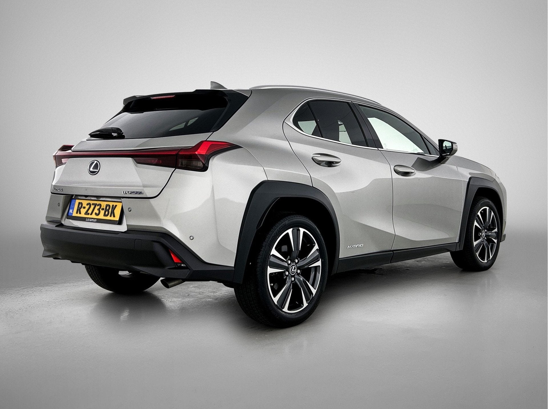 Lexus UX 250h Preference Line | Parkeersensoren | Apple CarP, Auto's, 12 maanden, Stof, Gebruikt, 4 cilinders