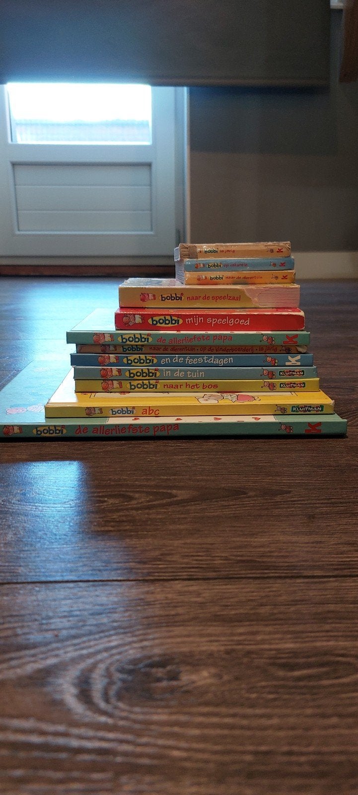 Bobbi boeken collectie - diverse titels, Boeken, Ophalen of Verzenden, Gelezen, 2 tot 3 jaar
