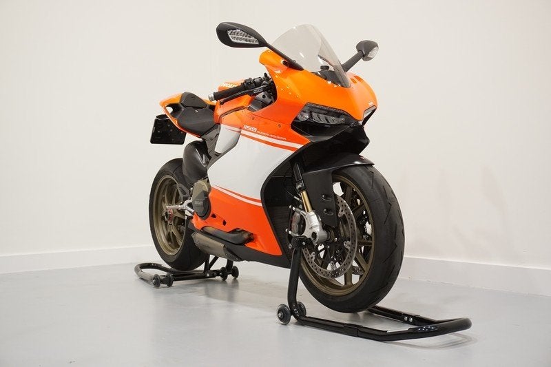 2014 Ducati Panigale 1199 Superleggera Nieuwstaat 9.298km, 2 cilinders, Occasion, 1198 cc, Motorrijbewijs A