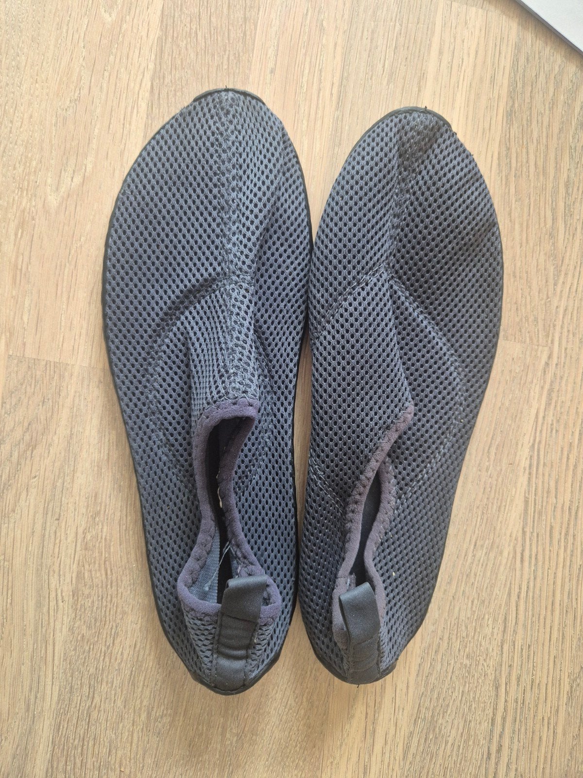 Decathlon waterschoenen maat 38-39, Gebruikt, Zeil- of Surfschoenen, Ophalen of Verzenden, Dame of Heer