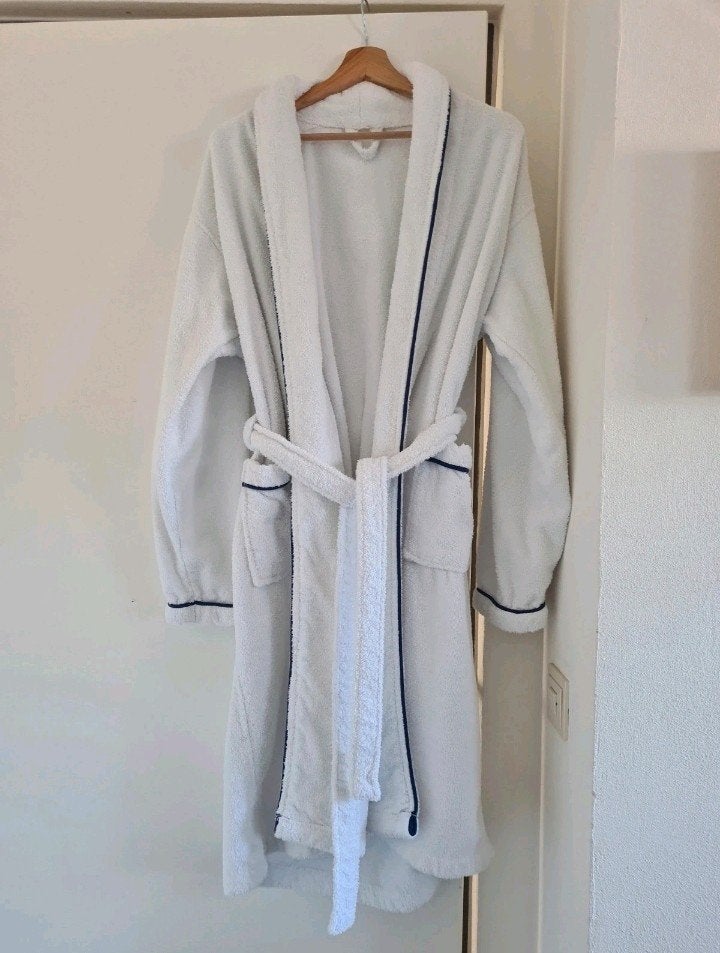 Witte badjas 100% katoen, Kleding | Dames, Overige Dameskleding, Dometica, Ophalen of Verzenden, Zo goed als nieuw