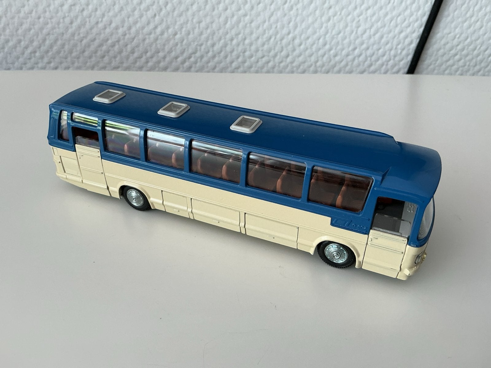 Tekno Mercedes-Benz O 302 Bus Model (Zeldzaam), Ophalen of Verzenden, Zo goed als nieuw
