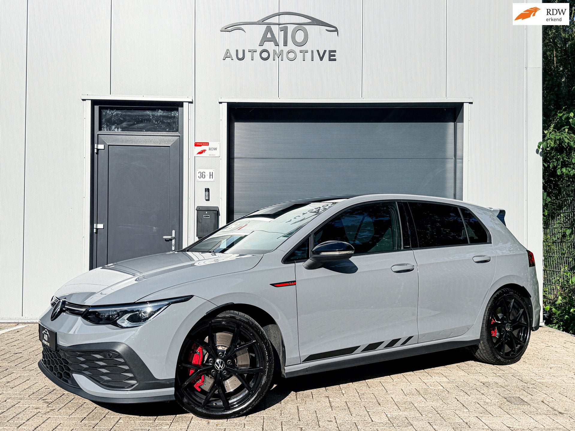 Volkswagen Golf 8 GTI Clubsport 300PK | DOWNPIPE | PANO | IQ, Auto's, Gebruikt, 4 cilinders, 1984 cc, 14 km/l