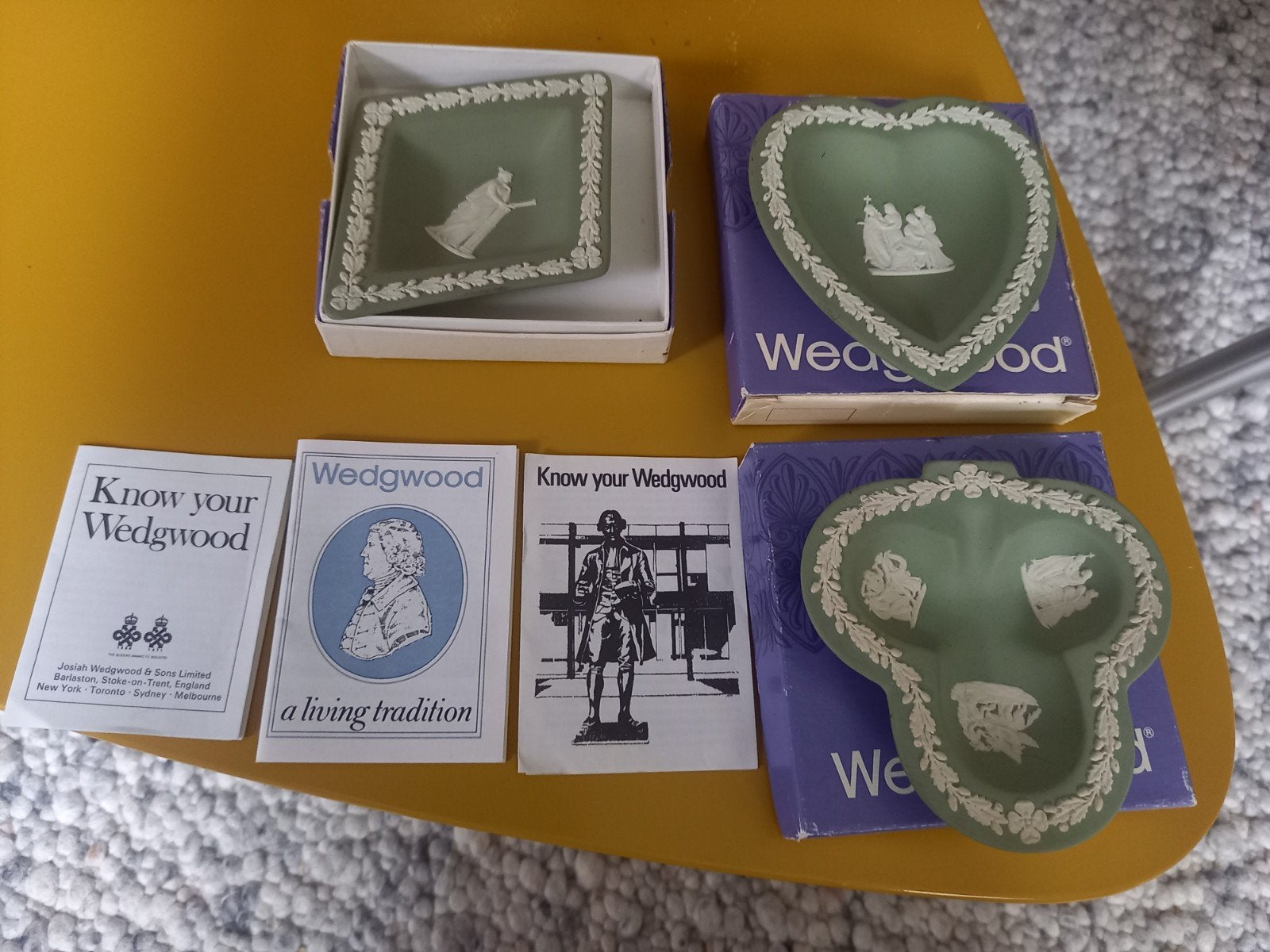 PRACHTIG OUDE WEDGWOOD ARTIKELEN , NOOIT GEBRUIKT EN ZITTEN, Ophalen of Verzenden, Gebruiksvoorwerp