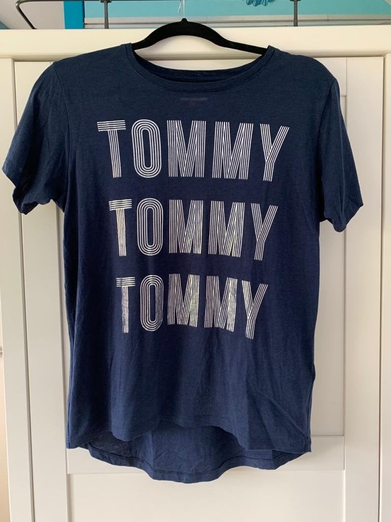 TOMMY HILFIGER TSHIRT...maat xs/s....ZGAN, Blauw, Ophalen of Verzenden, Zo goed als nieuw, Korte mouw