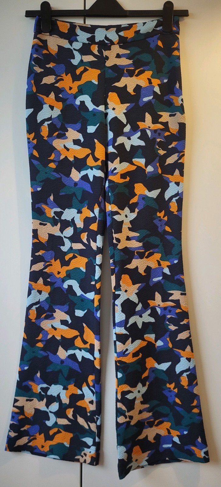 Stine Goya broek met flare pijp in maat 34/36, Meerkleurig, Ophalen of Verzenden, Zo goed als nieuw, By-Bar