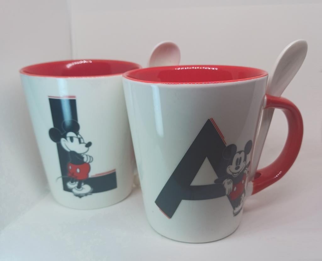 Disney Mickey Mouse mokken met letters A en L, Ophalen of Verzenden, Mickey Mouse, Zo goed als nieuw, Beeldje of Figuurtje