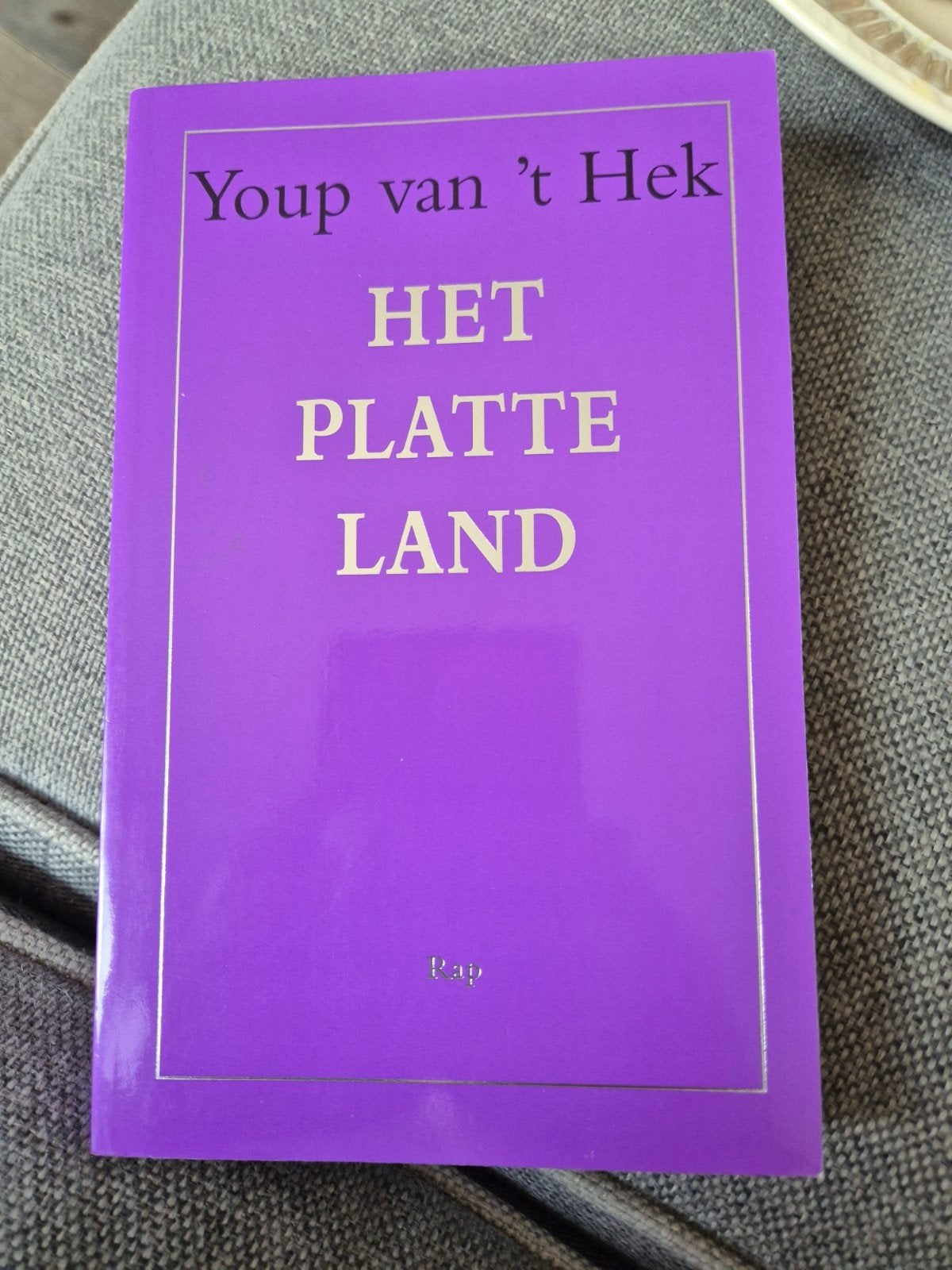 Het Platte Land - Youp van 't Hek (Zo goed als nieuw), Ophalen of Verzenden, Nieuw, Youp van 't Hek, Eén auteur