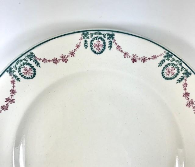 Longwy Moselle terre de fer plat bord diner bord begin 1900, Antiek en Kunst, Ophalen of Verzenden