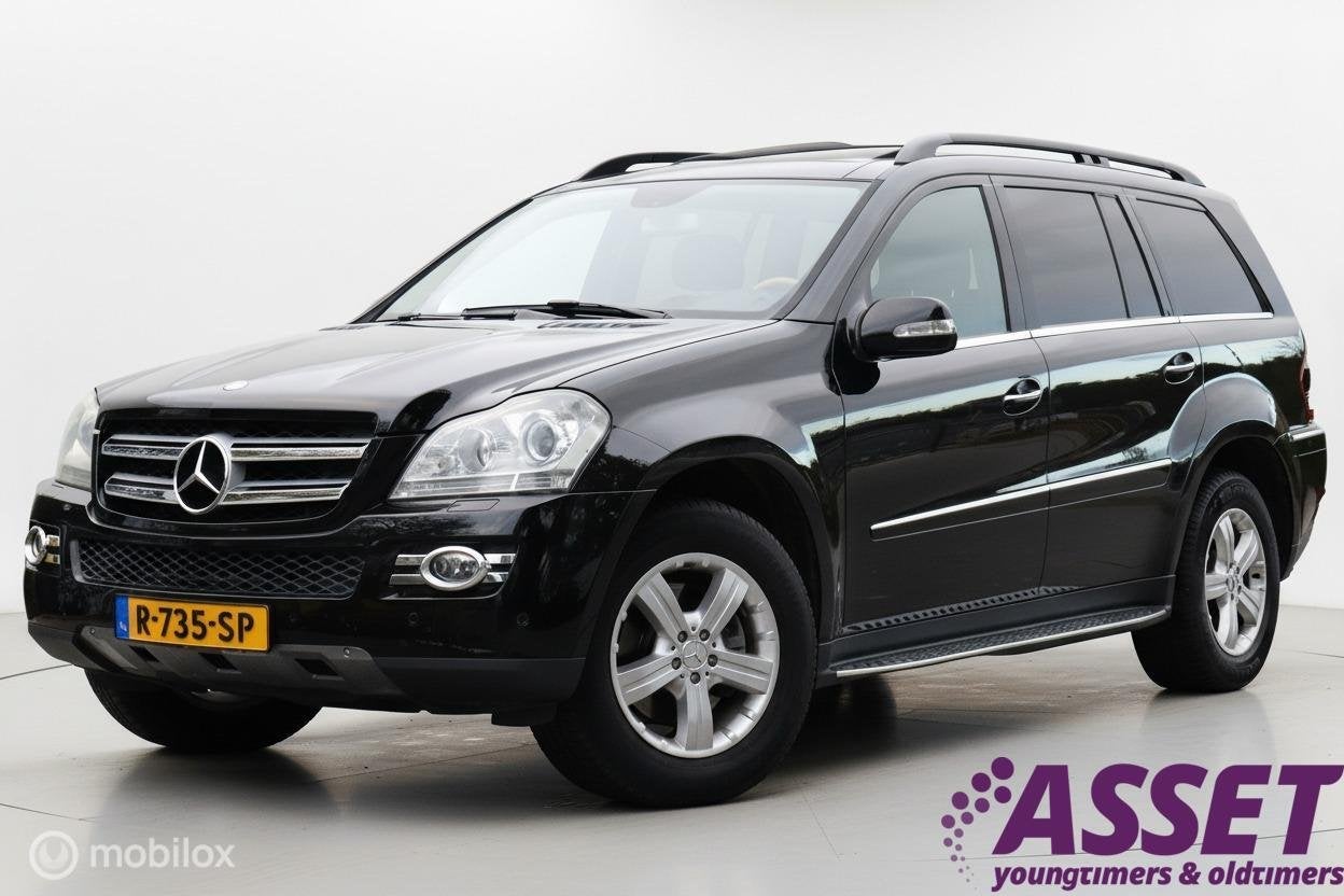 Youngtimer Mercedes GL500 V8 aut 7-zit | schuifdak | Carplay, Automaat, 5461 cc, Zwart, Bedrijf
