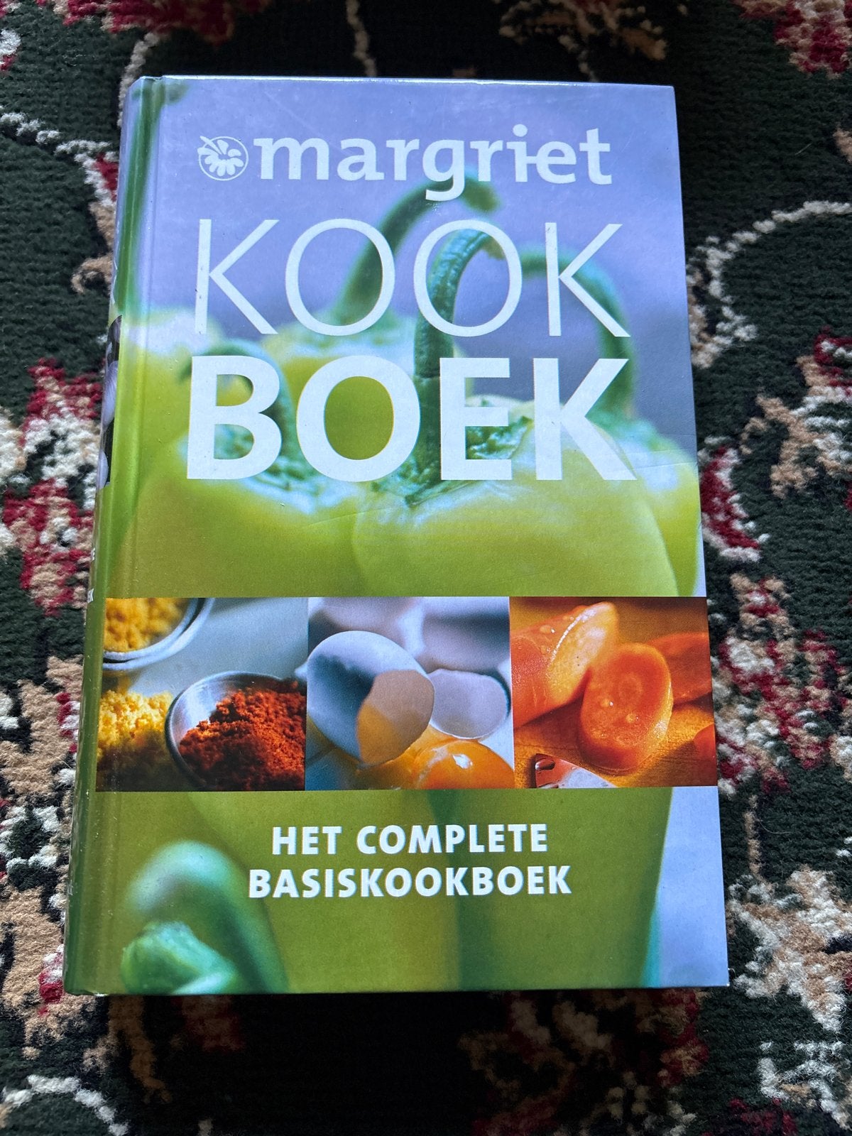Margriet Kookboek: Het Complete Basiskookboek, Ophalen of Verzenden, Gelezen, Overige gebieden, Voorgerechten en Soepen