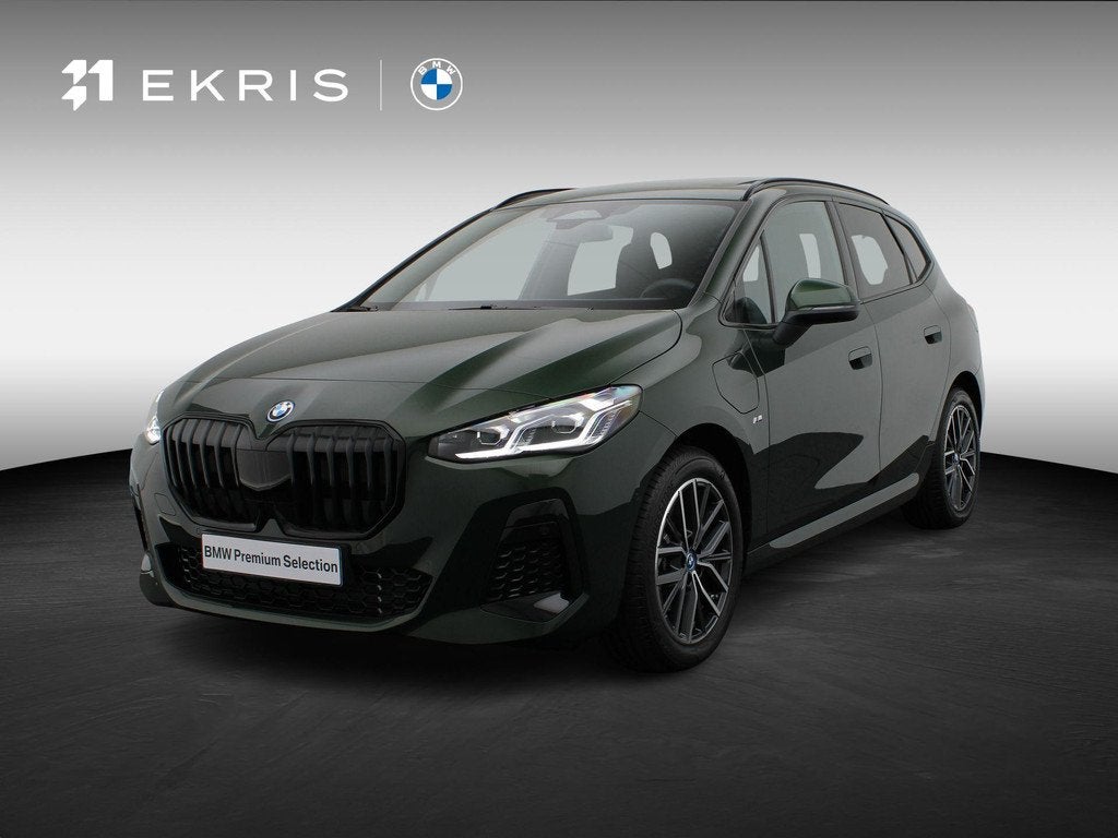BMW 2 Serie Active Tourer 225e xDrive M Sportpakket | Premiu, Auto's, BMW, Automaat, 1800 kg, 150 min, Bedrijf
