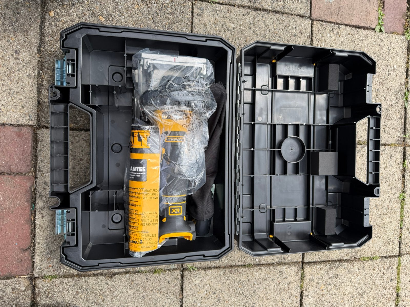 Nieuwe DeWalt DCW210N-XJ Accu Vlakschuurmachine in TSTAK, Ophalen of Verzenden, Nieuw