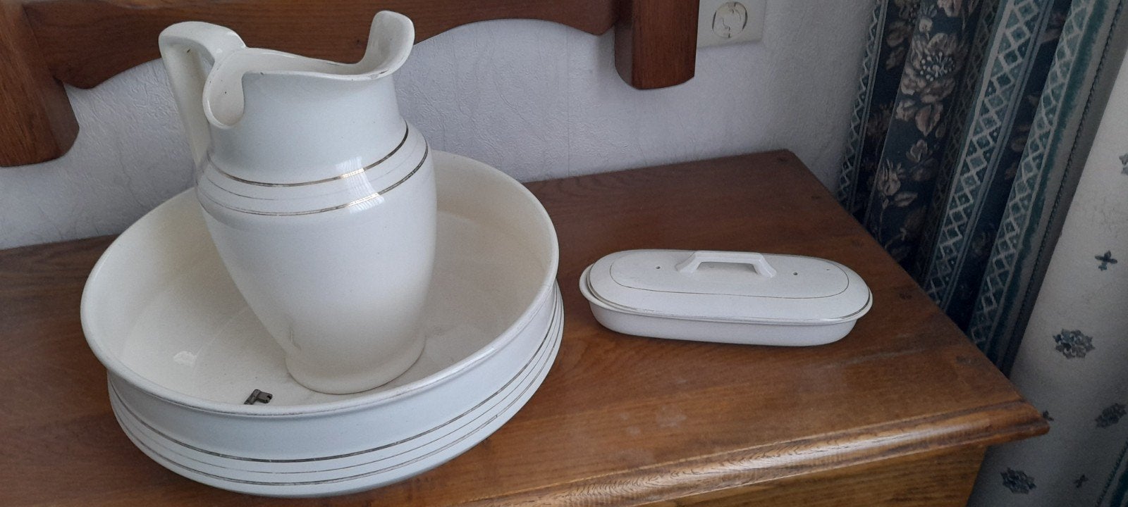 Antieke lavet set: kan, kom en zeepbakje, Antiek en Kunst, Ophalen of Verzenden