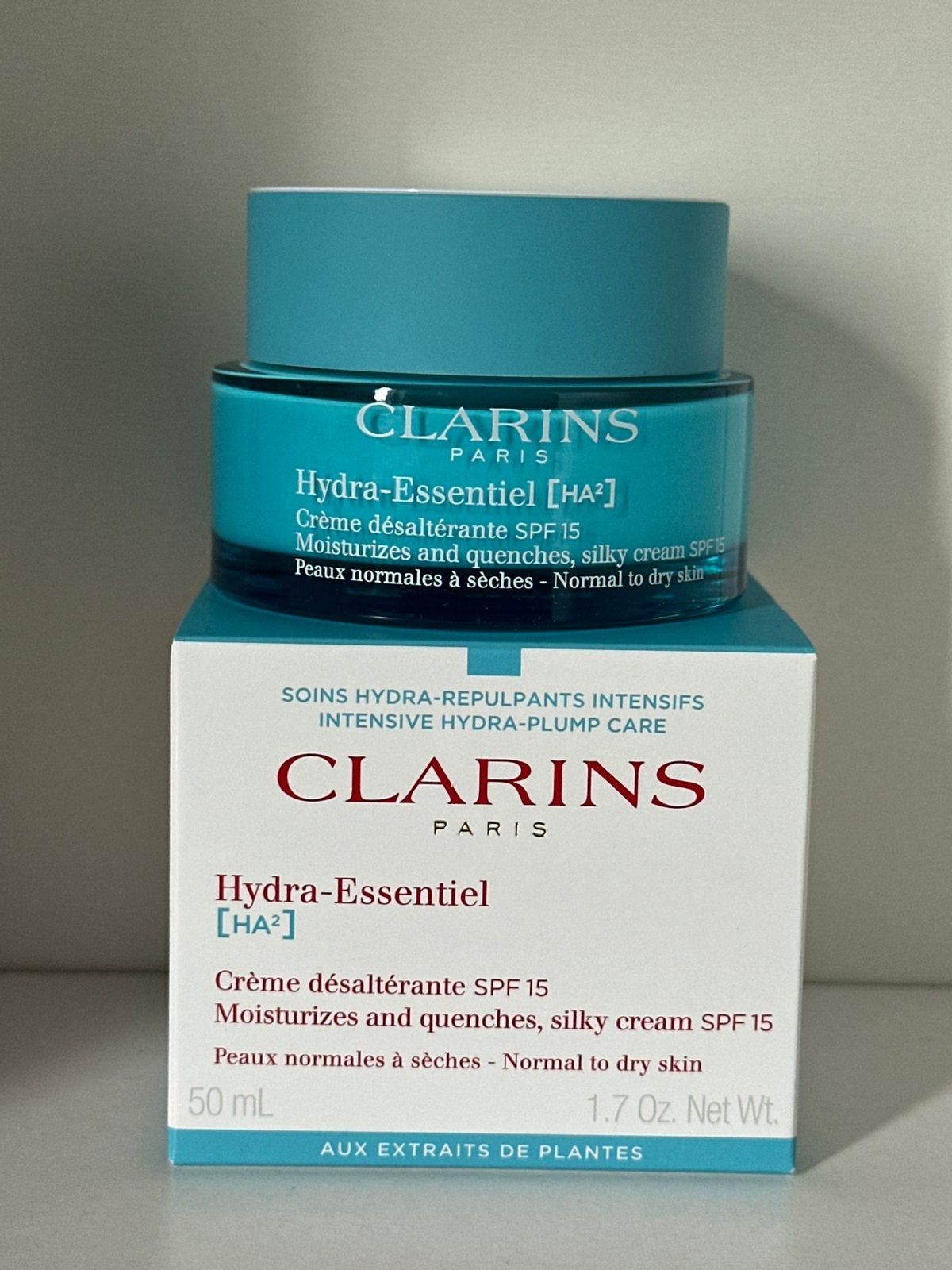 Clarins Hydra-Essentiel Silky Cream SPF 15 - 50 ml, Sieraden, Tassen en Uiterlijk, Ophalen of Verzenden, Nieuw, Gehele gezicht