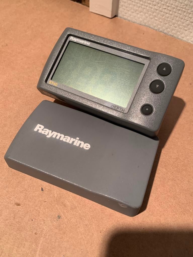 Raymarine ST40 E22044 Depth display, Watersport en Boten, Navigatiemiddelen en Scheepselektronica, Ophalen of Verzenden, Zo goed als nieuw
