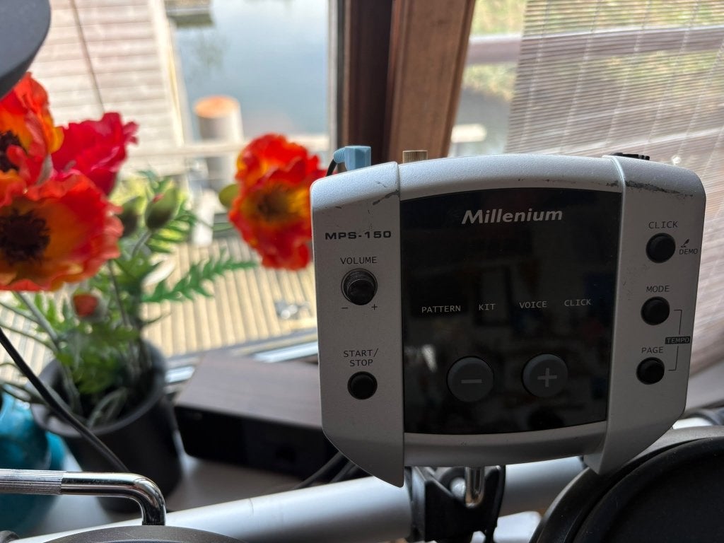 Foto 4 van Elektronisch drumstel Millenium mps150 inclusief kruk