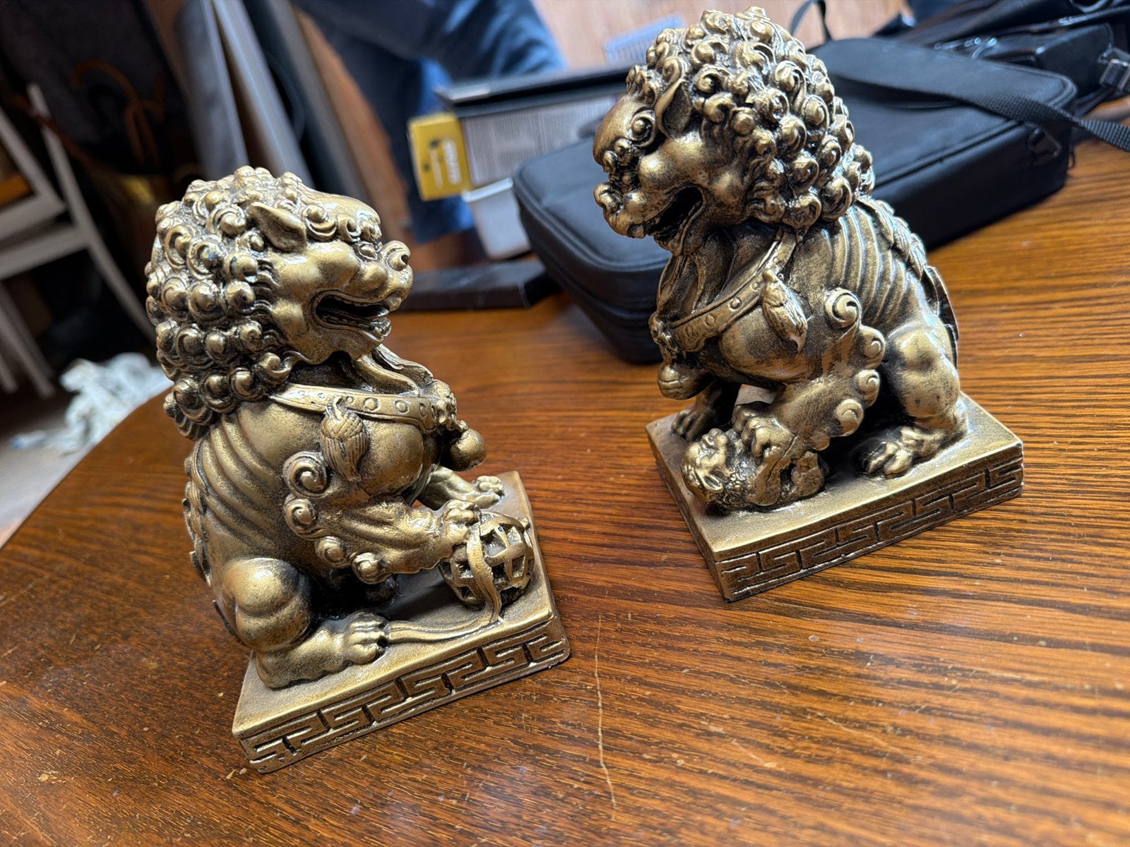 Set van 2 Chinese Foo Dog Beelden - Gouden Leeuwen, Ophalen, Minder dan 20 cm, Beeld, Goud