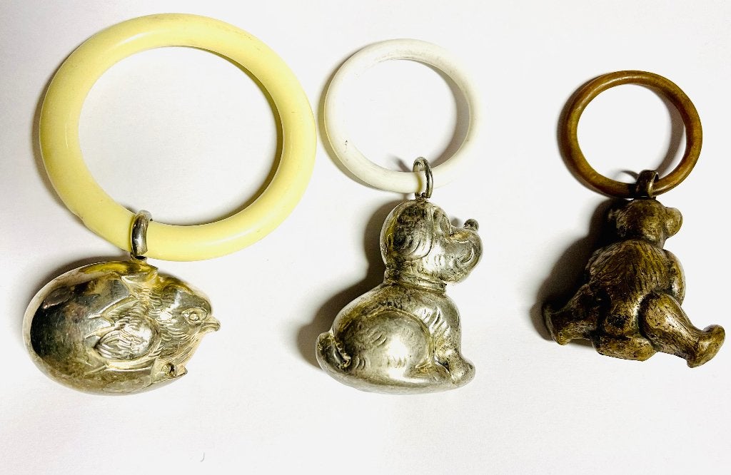 3 antieke bijtring rammelaars, zilver, koper, alpaca, Verzenden, Zilver