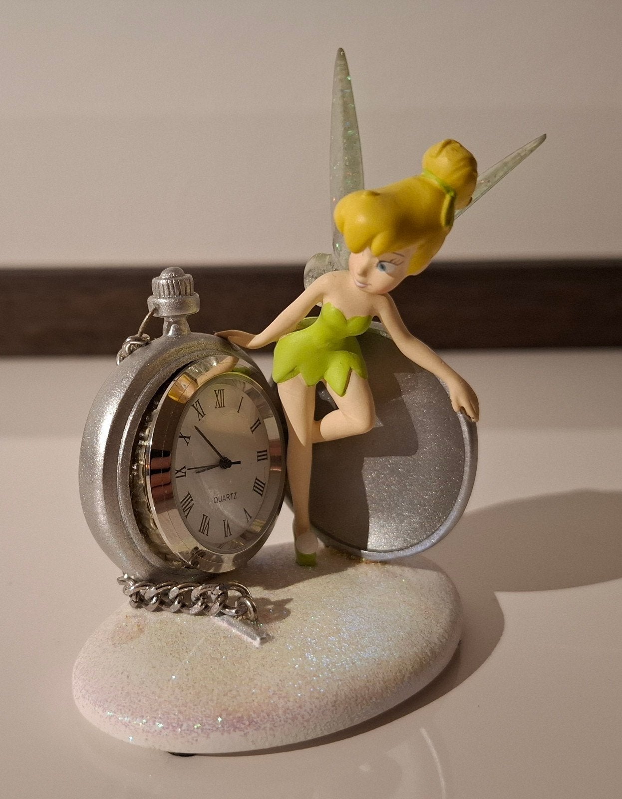 Disney Tinkerbel beeldje met klok 66142, Ophalen of Verzenden, Zo goed als nieuw, Zilver, Overige merken