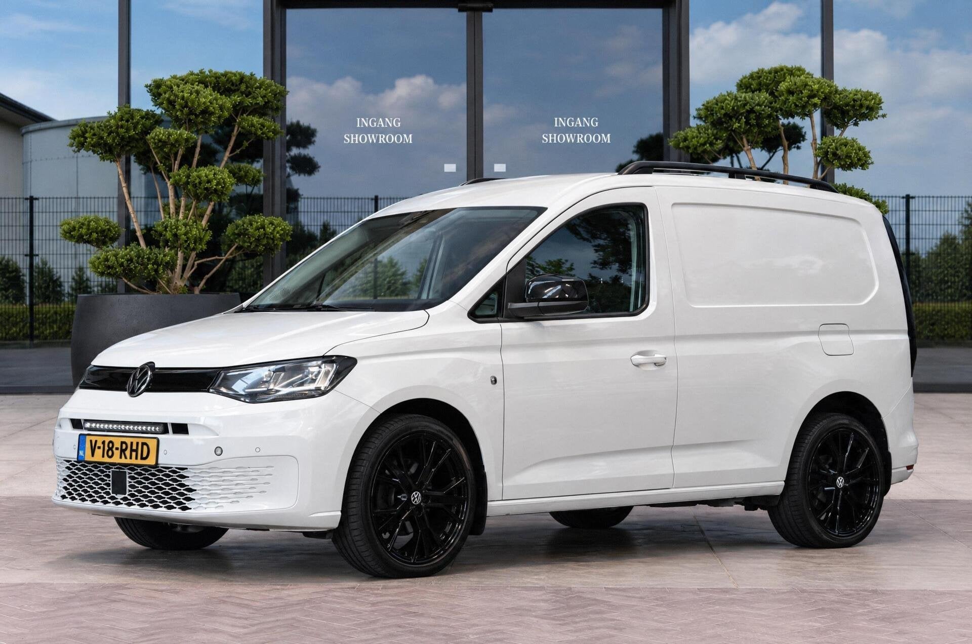 Volkswagen Caddy Cargo 1.5 TSI CRUISE | CARPLAY | STANDKACHE, Auto's, Automaat, Dealer onderhouden, Stof, 4 cilinders