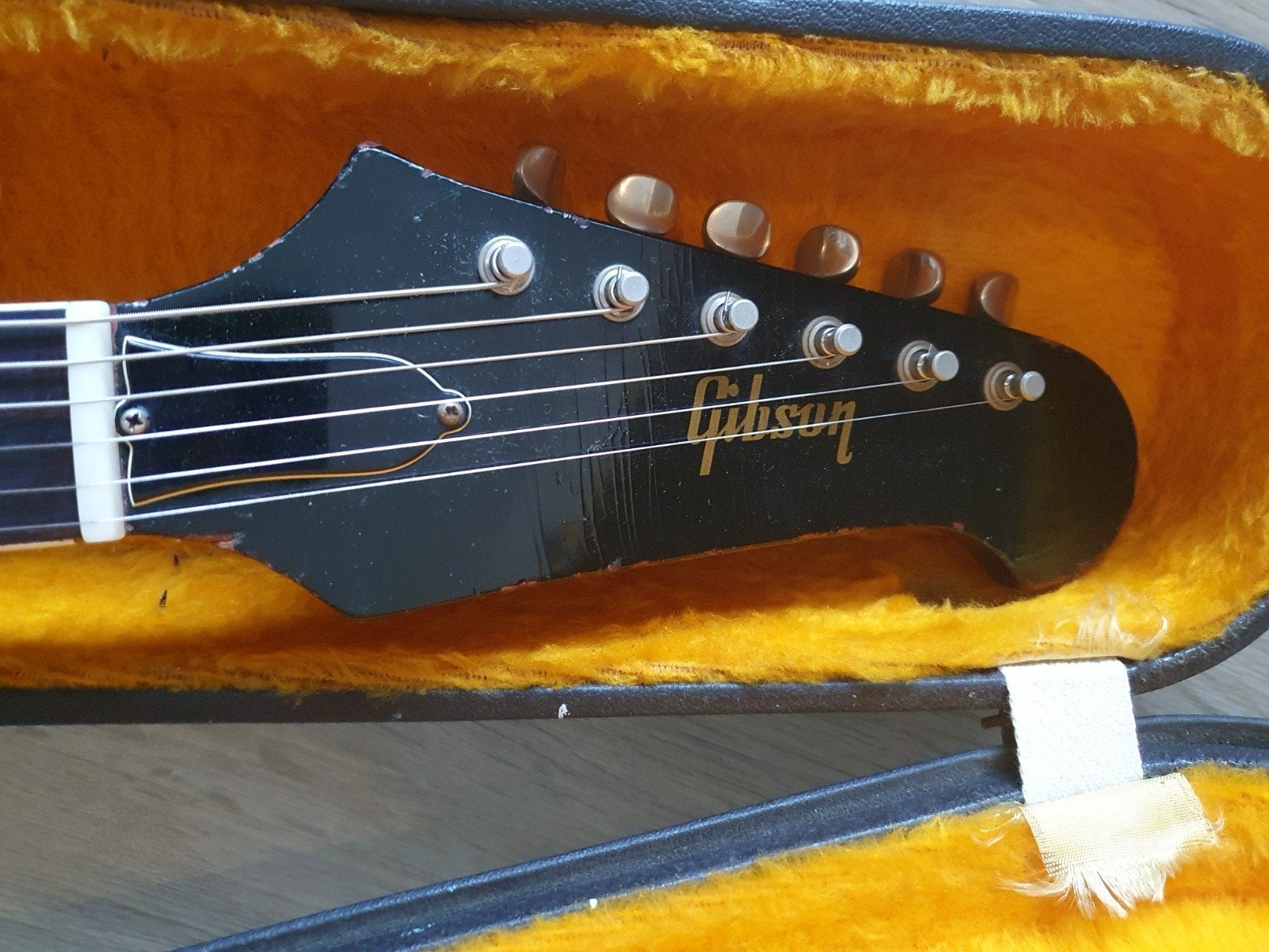 Foto 23 van Gitaar collectie vintage/high end. Gibson Harmony Burns etc
