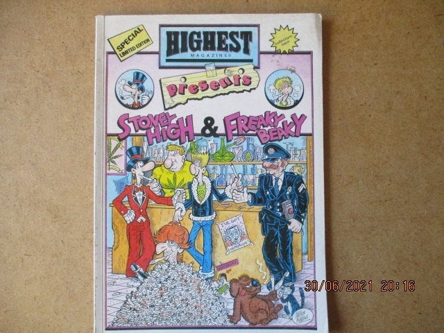 adv3904 stoney high en freaky beaky, Eén stripboek, Ophalen, Gelezen