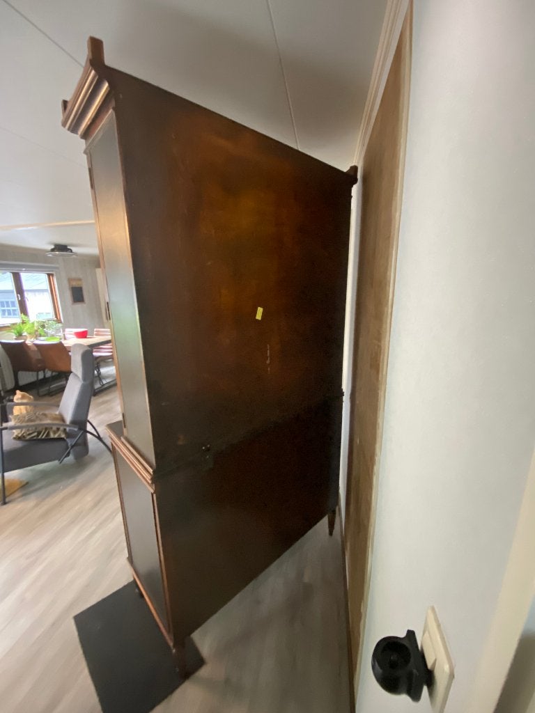 Theodore Alexander vitrinekast, Huis en Inrichting, Ophalen, Met deur(en), 100 tot 150 cm, 200 cm of meer