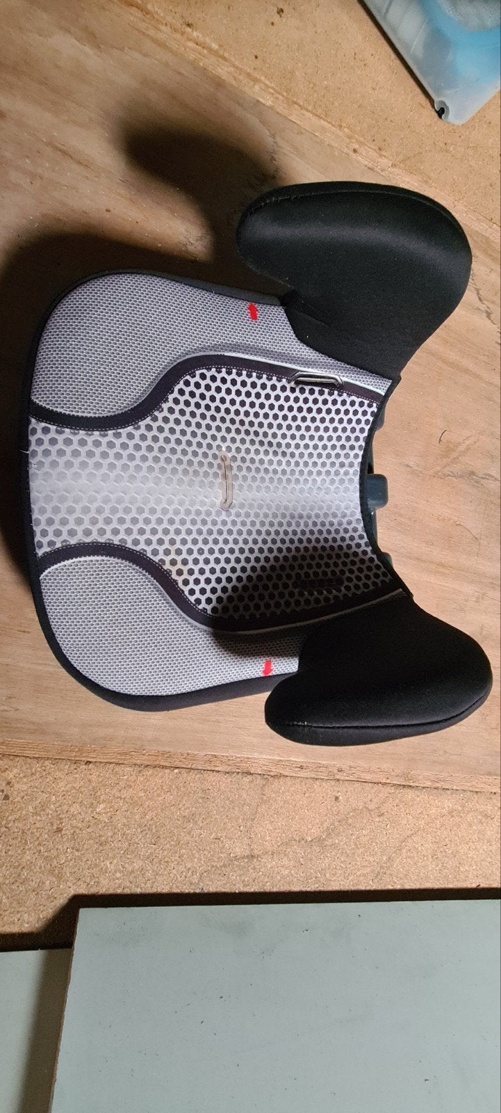 Zitverhoger 15-36kg met wasbare hoes, Ophalen of Verzenden, Gebruikt, 15 t/m 36 kg, Autogordel