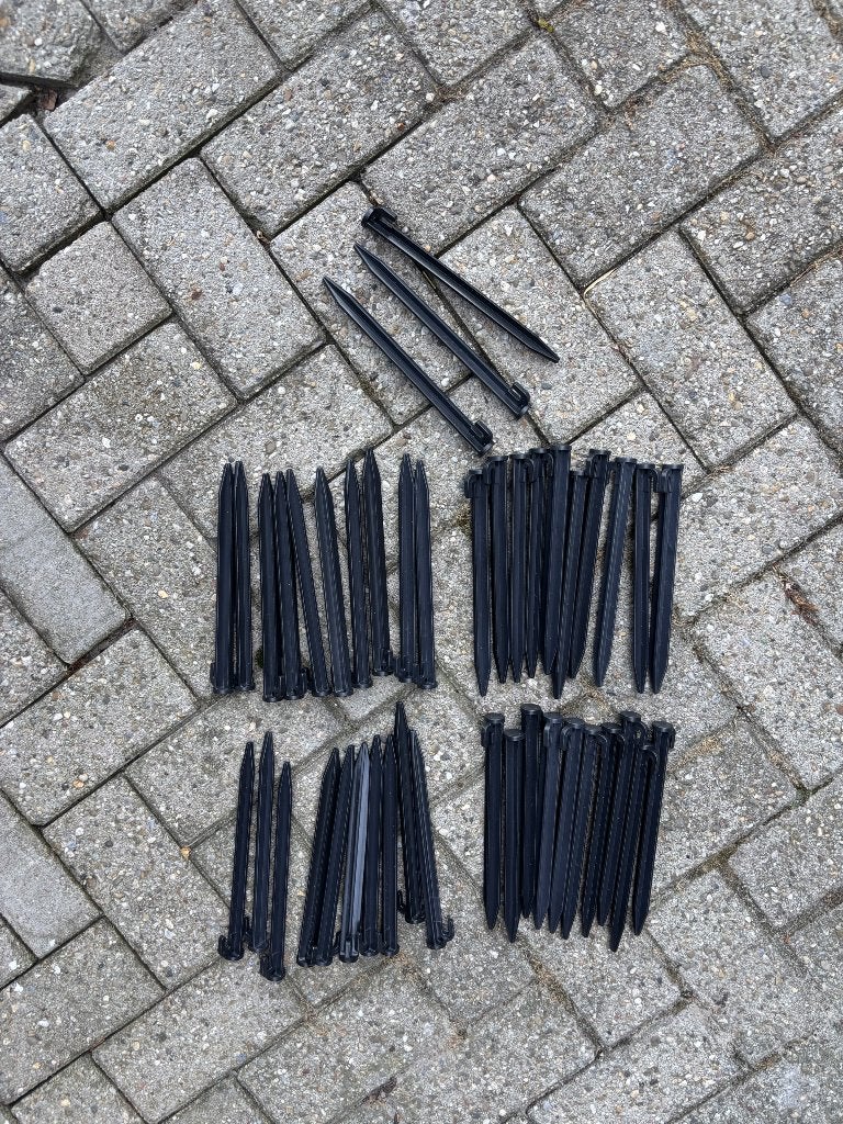 43 Kunststof Tent  Haringen  21.5 cm zwart Nieuw Ophalen, Caravans en Kamperen, Kampeeraccessoires, Ophalen, Nieuw