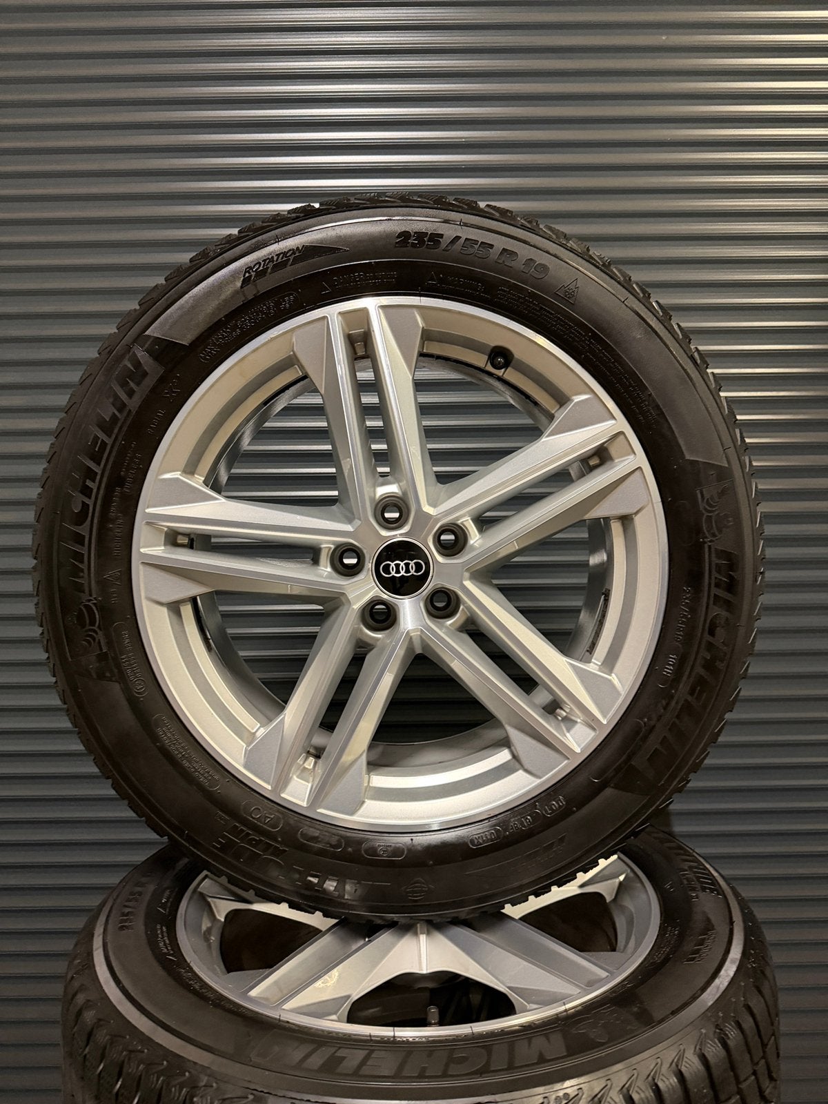 Originele Audi SQ5 winterbanden set, Banden en Velgen, Winterbanden, 235 mm, Personenwagen