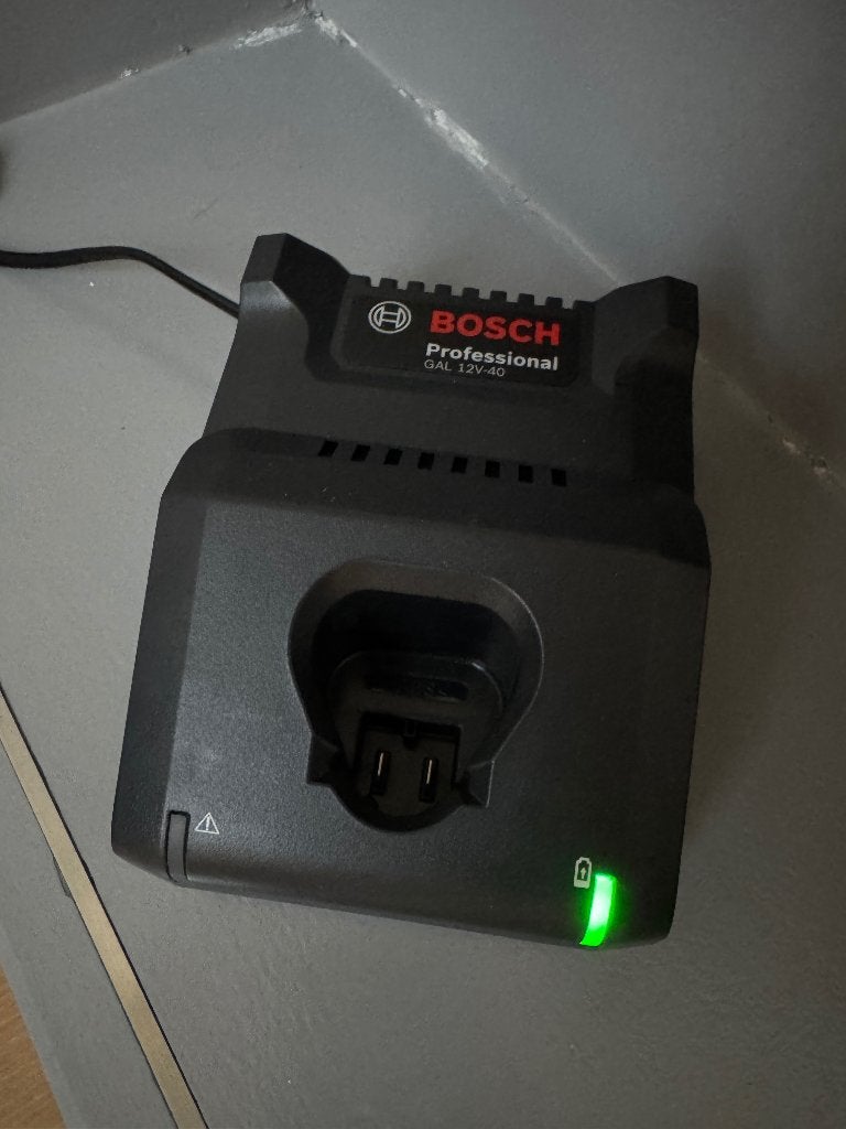 Bosch Professional GAL 12V-40 Acculader, Doe-het-zelf en Verbouw, Gereedschap | Handgereedschap, Ophalen of Verzenden, Nieuw, Overige typen