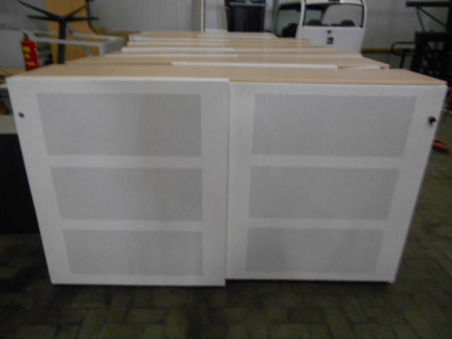 Ahrend Akoestische schuifdeurkasten als nieuw !, 100 tot 150 cm, Zo goed als nieuw, Met slot, Metaal