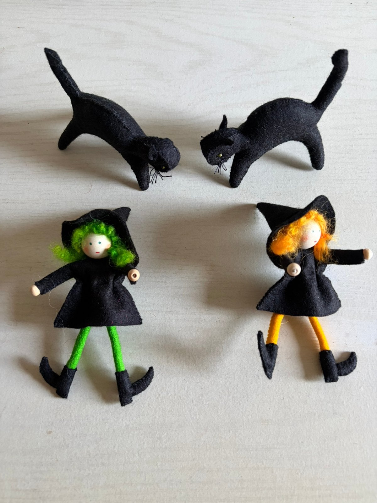 Heks met Katertje, Ophalen of Verzenden, Nieuw, Figuurtje(s), Wolvilt