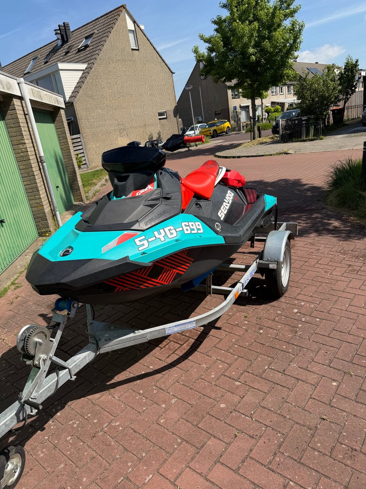 Seadoo Spark Trixx met trailer en accessoires, Ophalen, Gebruikt, Benzine, 70 tot 120 pk