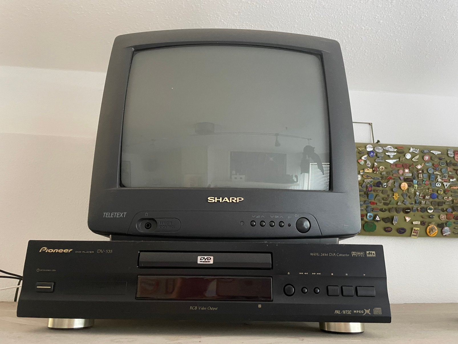 SHARP tv, Audio, Tv en Foto, Televisies, Ophalen, Zo goed als nieuw, Sharp