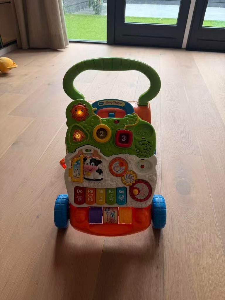 Vtech looptoestel, Ophalen of Verzenden, Zo goed als nieuw, 6 maanden tot 2 jaar