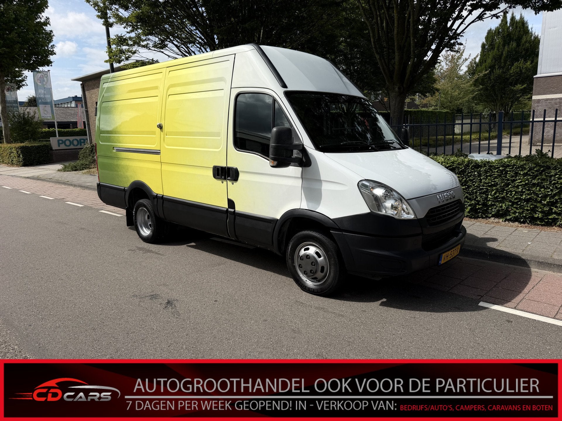 Iveco Daily 40C15V 330 H3 Dubbel Lucht (bj 2014), Iveco, Wit, Bedrijf, Te koop