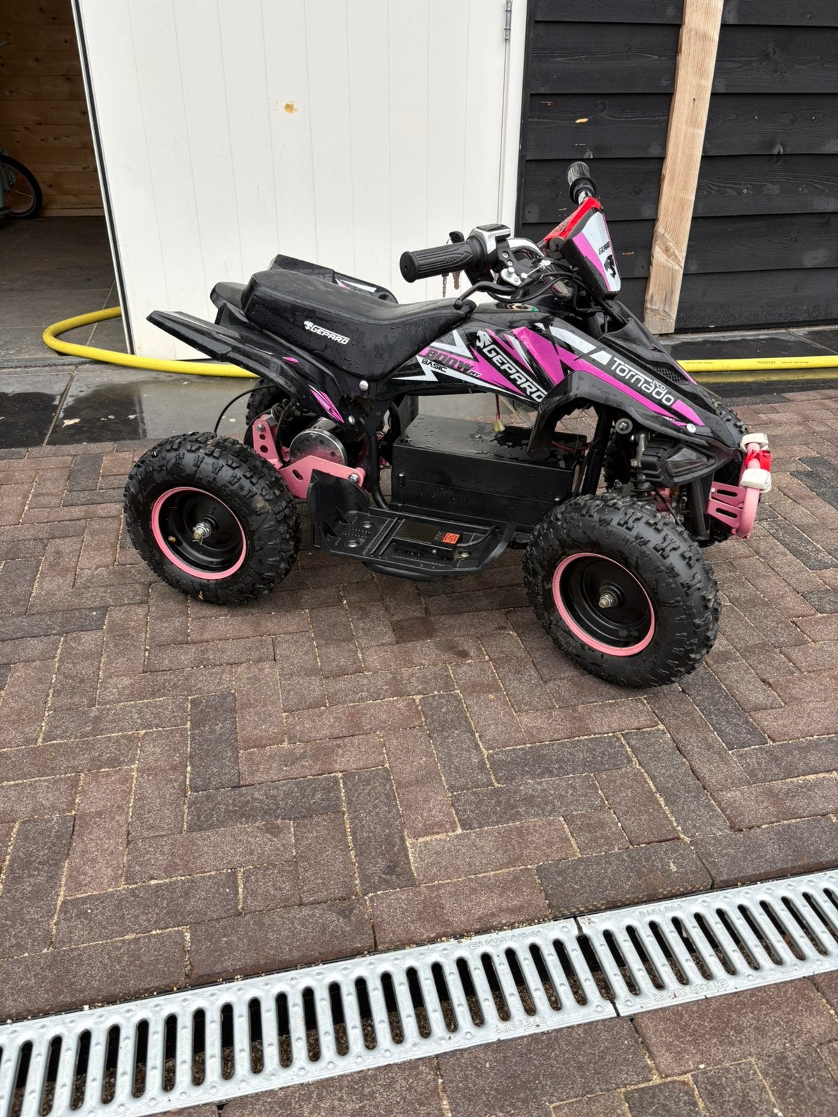 Kinderquad Electrisch 800w 36v, Ophalen, Zo goed als nieuw, Overige typen
