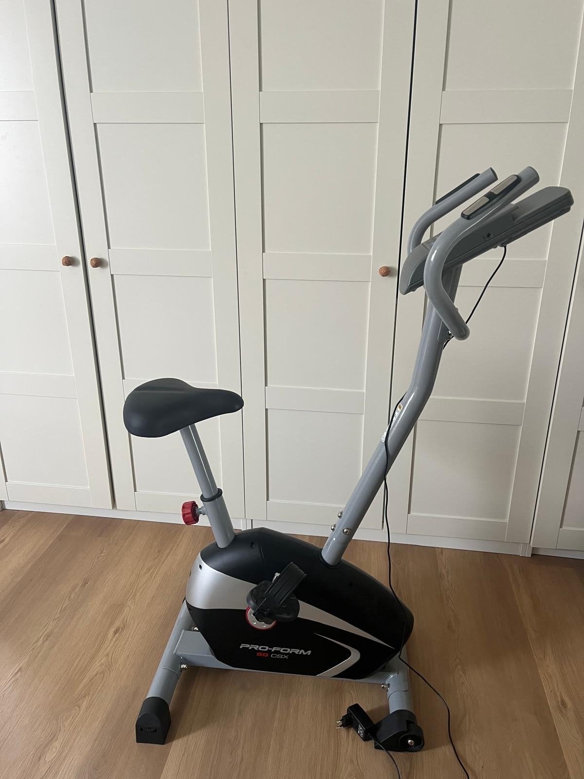 Pro-Form 600 ZLX Hometrainer - Zo goed als nieuw, Ophalen of Verzenden, Zo goed als nieuw, Metaal, Benen