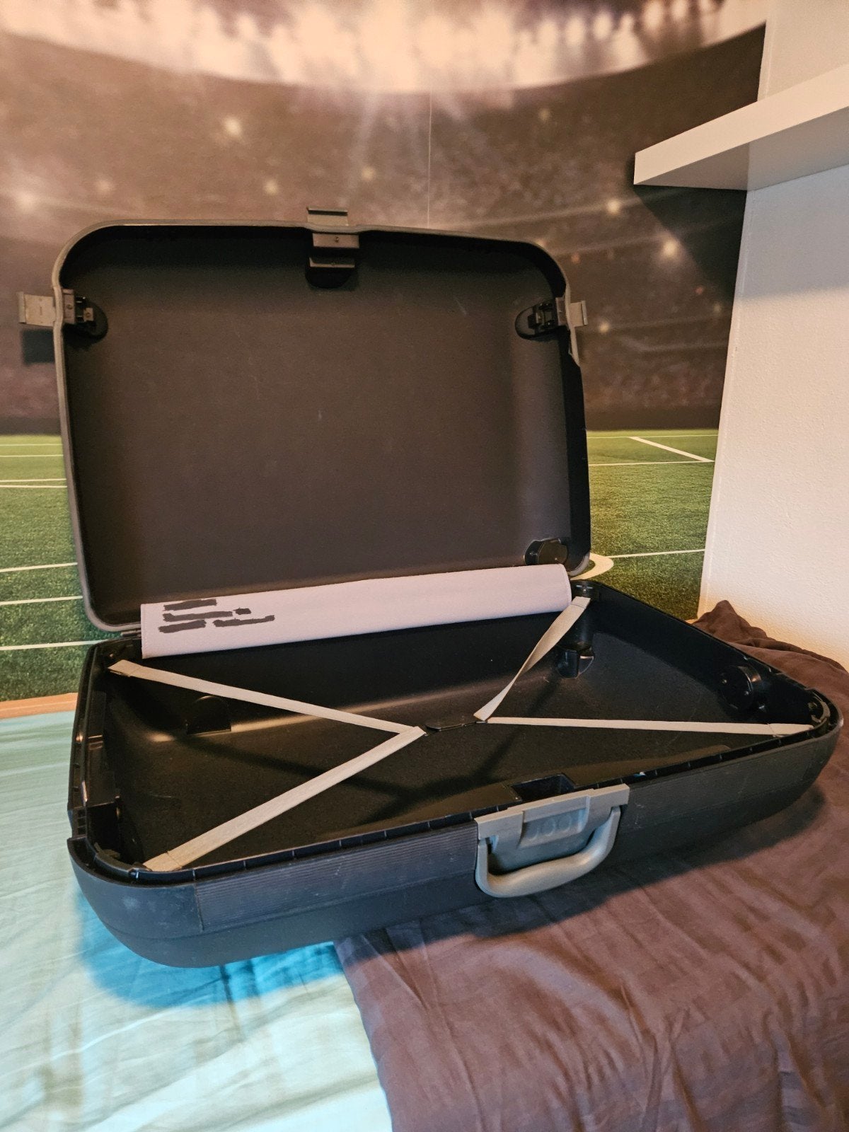 Stevige reiskoffer met wieltjes en slot, Ophalen, Hard kunststof, 70 cm of meer, Wieltjes
