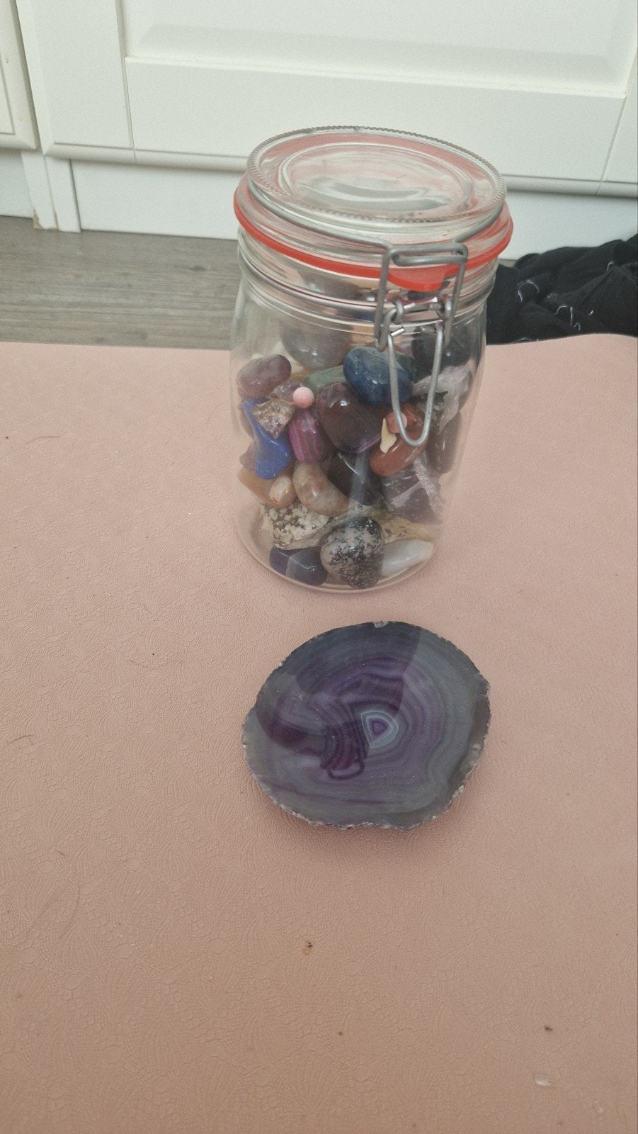 Verschillende edelstenen/kristallen en haaientanden, Verzamelen, Mineralen en Fossielen, Ophalen of Verzenden