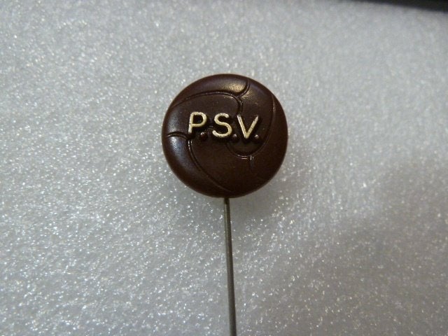 Vintage PSV Speldje - Voetbalclub Eindhoven, Ophalen of Verzenden, Gebruikt, Sport, Speldje of Pin