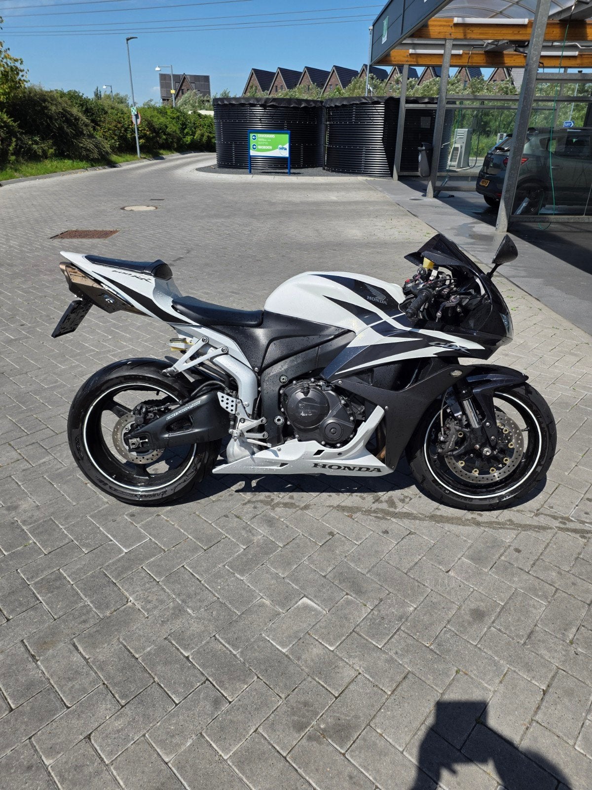 Honda CBR 600RR Sportmotor - Zwart/Wit, lage km stand., Motoren, Motoren | Honda, Occasion, Super Sport, Particulier, Meer dan 35 kW