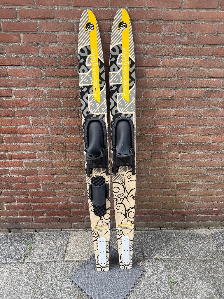 2 paar waterski's, Watersport en Boten, Ophalen, Gebruikt, 130 tot 160 cm, Waterski's